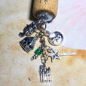 Wizard of Oz Wine Cork Key Chain & Purse Charm NWT